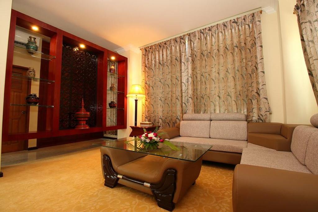 Victoria Palace Hotel Mandalaj Kültér fotó